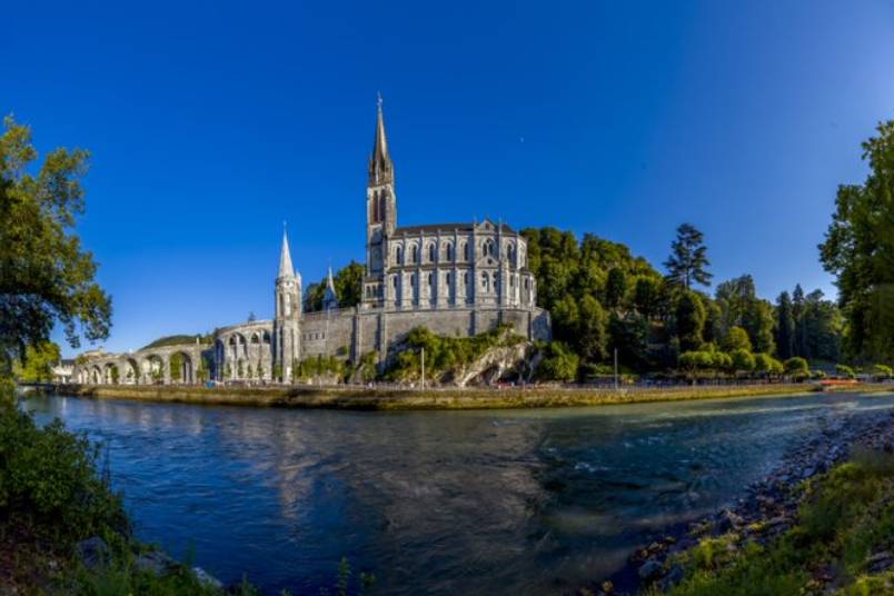 Visit to the Sanctuary of Lourdes