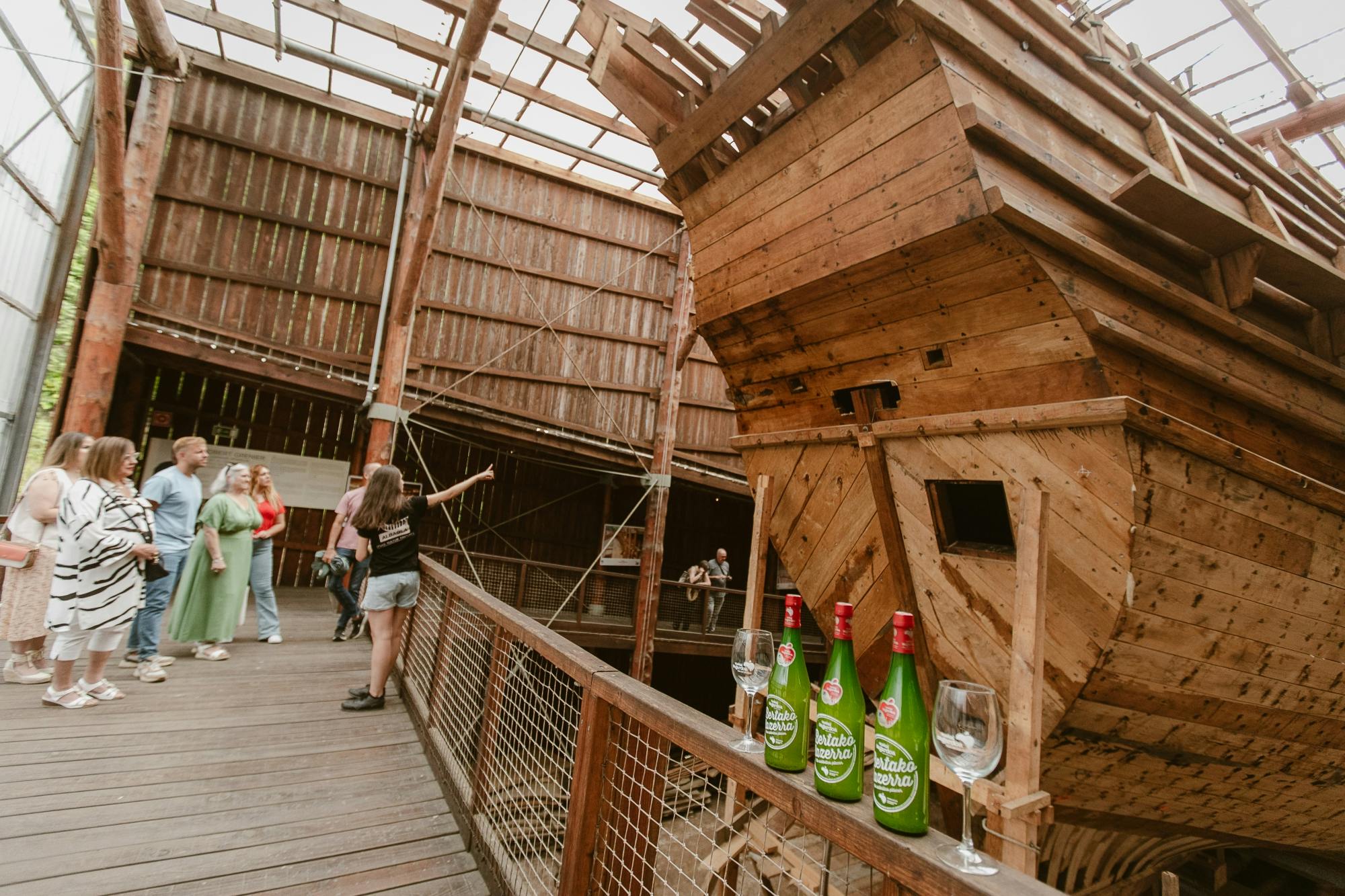 Ballenero vasco y sidrería con transporte incluido