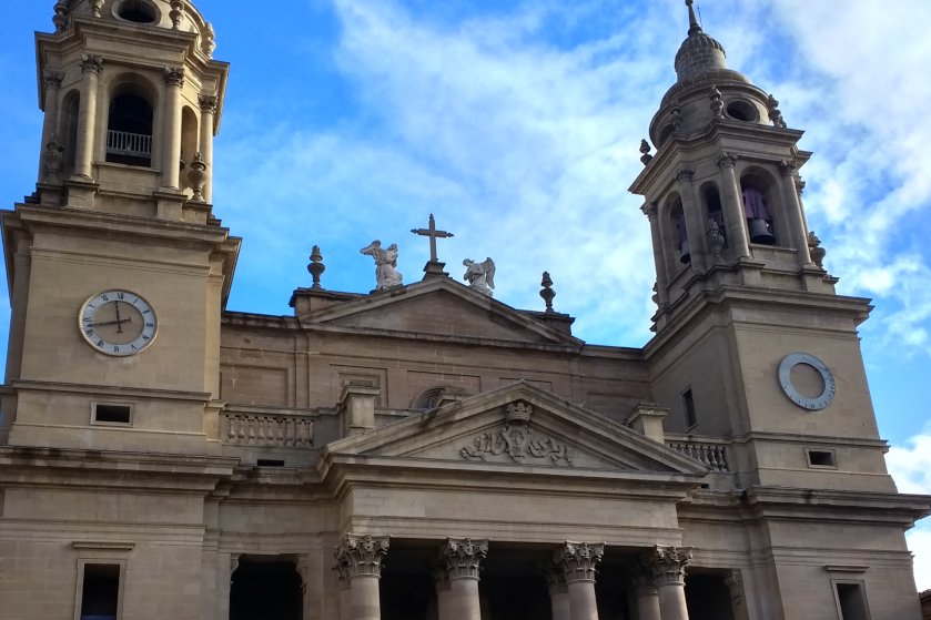 Tour de Pamplona desde San Sebastián