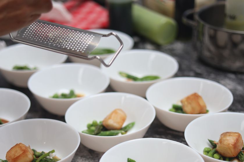 Repas dans une société gastronomique